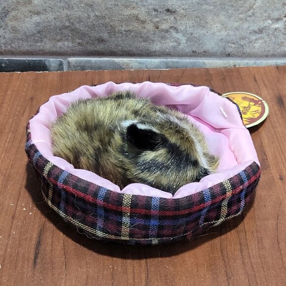 Wilcor Sleeping Cat Kitten Plush Decor - Picture 4 of 9